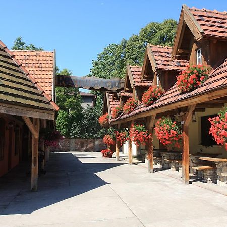 Wisla Mala Hotel Restauracja Pustelnik מראה חיצוני תמונה