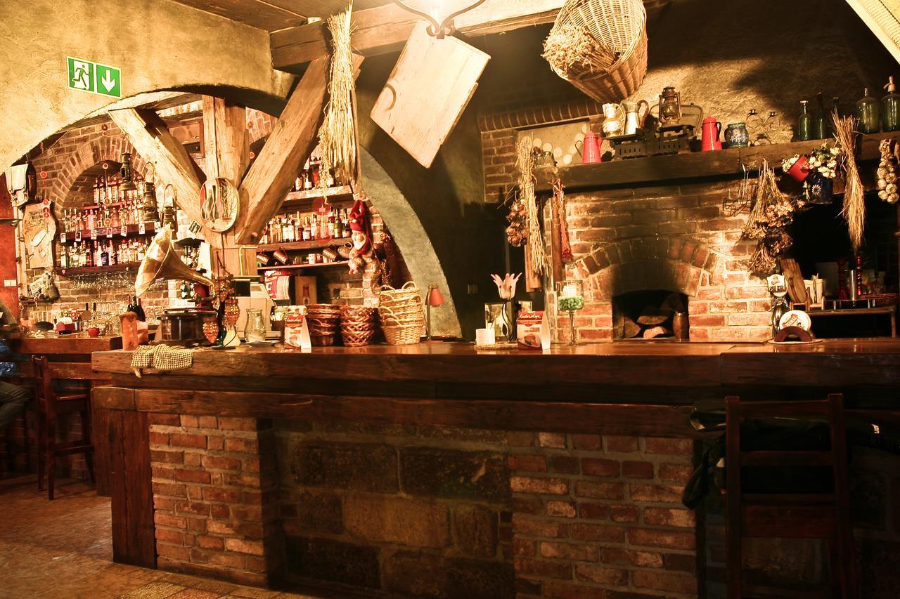 Wisla Mala Hotel Restauracja Pustelnik מראה חיצוני תמונה