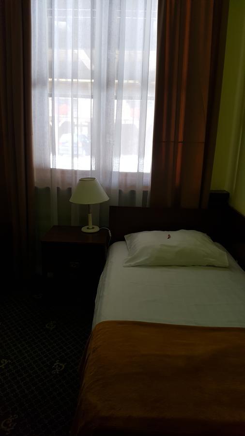Wisla Mala Hotel Restauracja Pustelnik מראה חיצוני תמונה