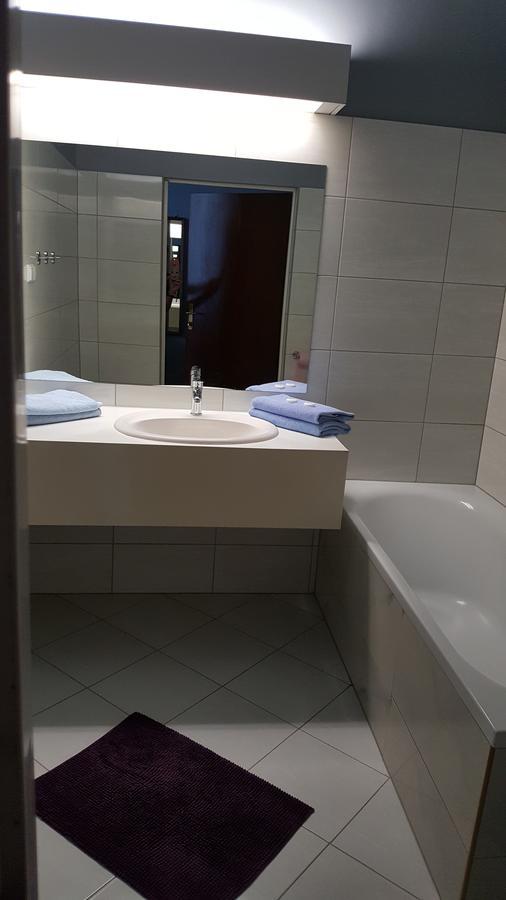 Wisla Mala Hotel Restauracja Pustelnik מראה חיצוני תמונה