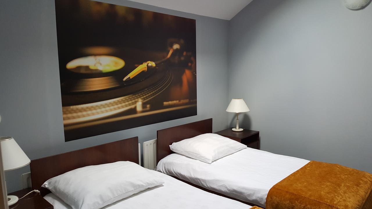 Wisla Mala Hotel Restauracja Pustelnik מראה חיצוני תמונה